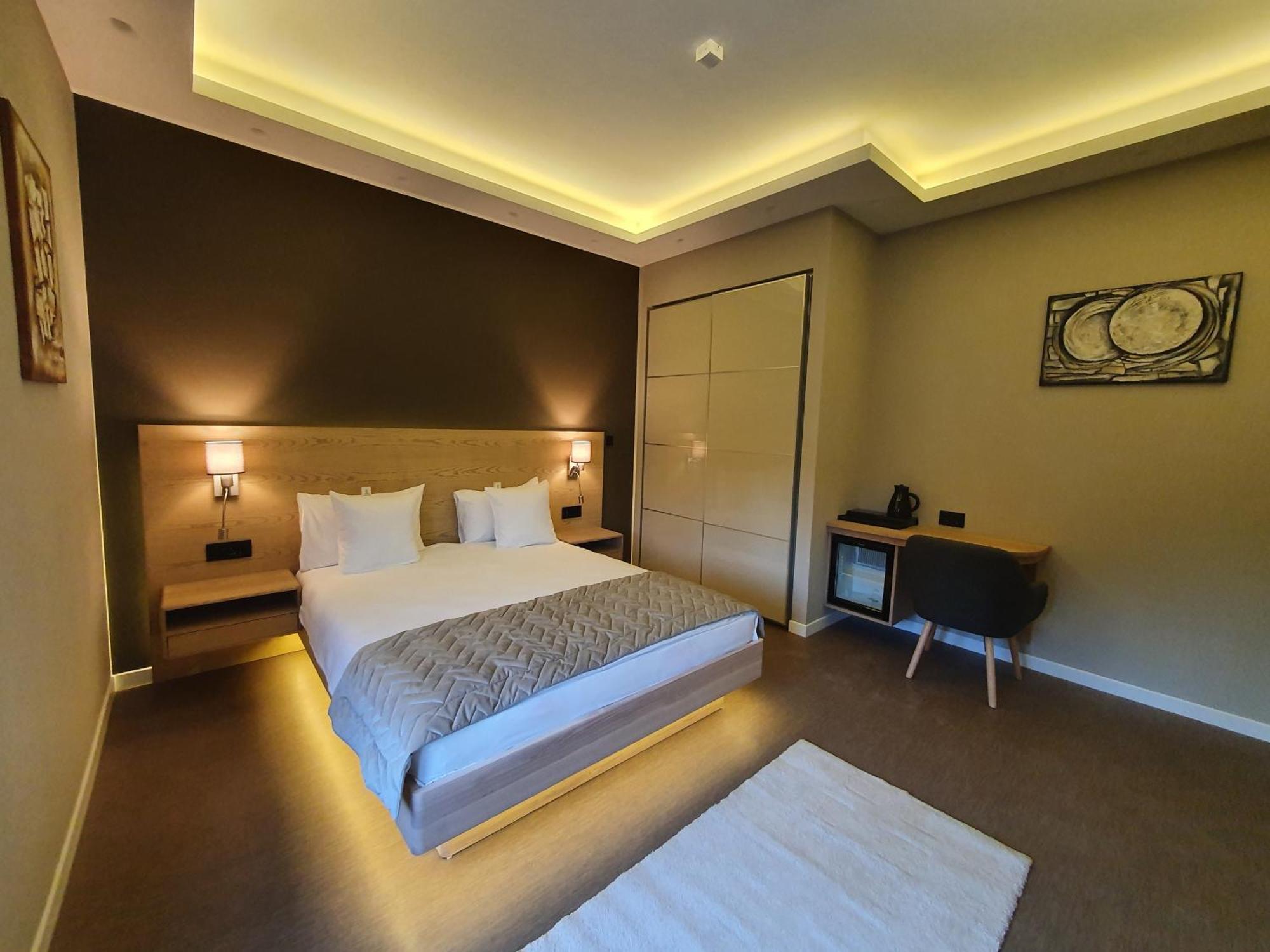Vila Emilia Vrnjačka Banja Kamer foto